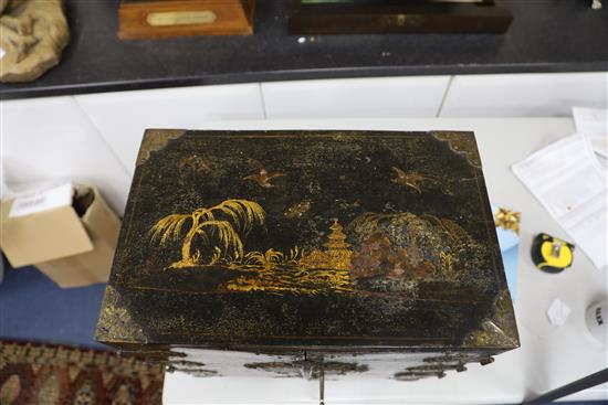 An early 18th century japanned table cabinet, H. 16in., W. 17.5in, later apron stand
